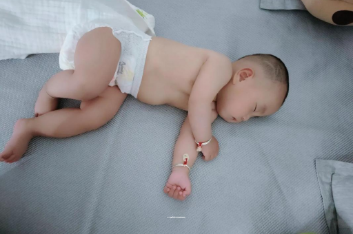 肇东宝宝口水多怎么回事